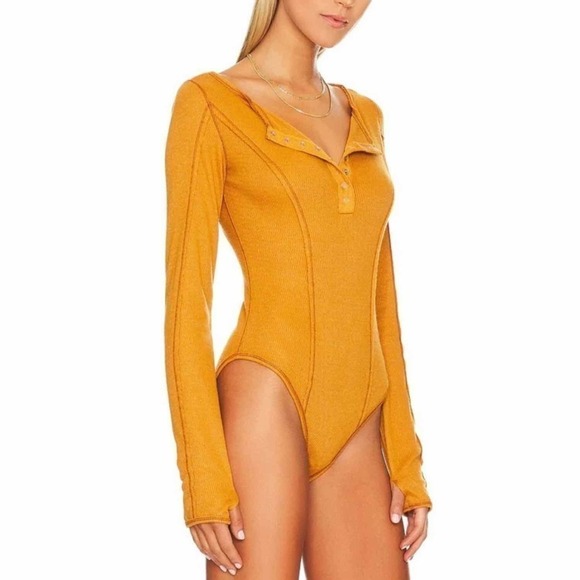 Free People Sloane Bodysuit Long Sleeve Snap V Neck Ribbed Amber Size Small - Picture 4 of 10